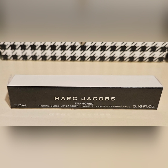 Marc Jacobs HI-SHINE Lip Gloss Pink HEY YOU 330 Color - Picture 2 of 4